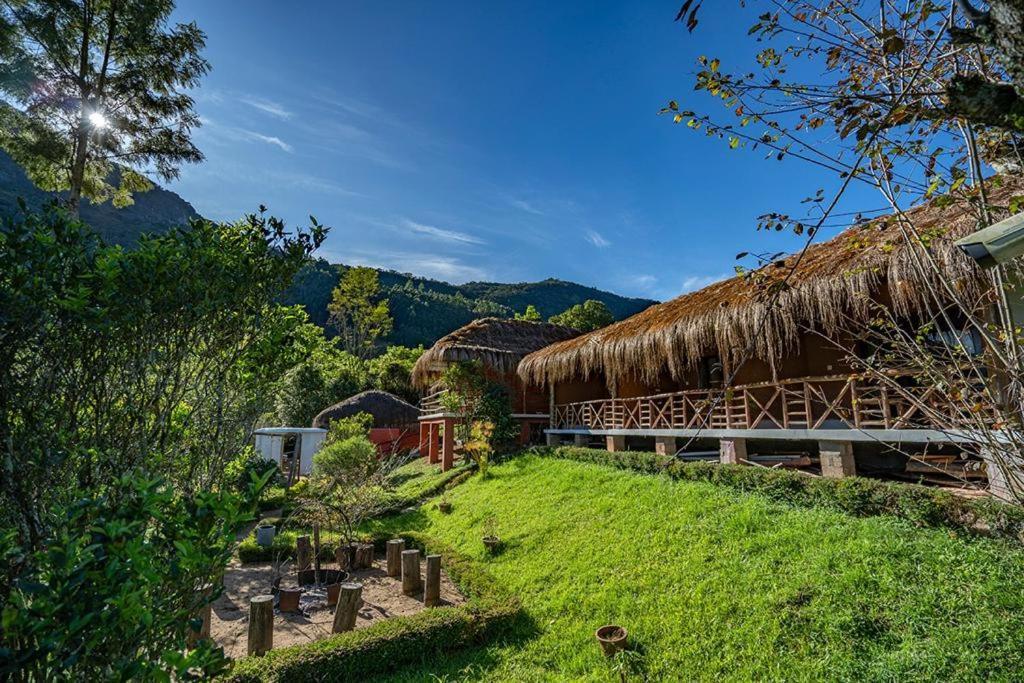 Deshadan Eco Valley Resort - An Eco Friendly Mud House Kanthalloor Exterior foto