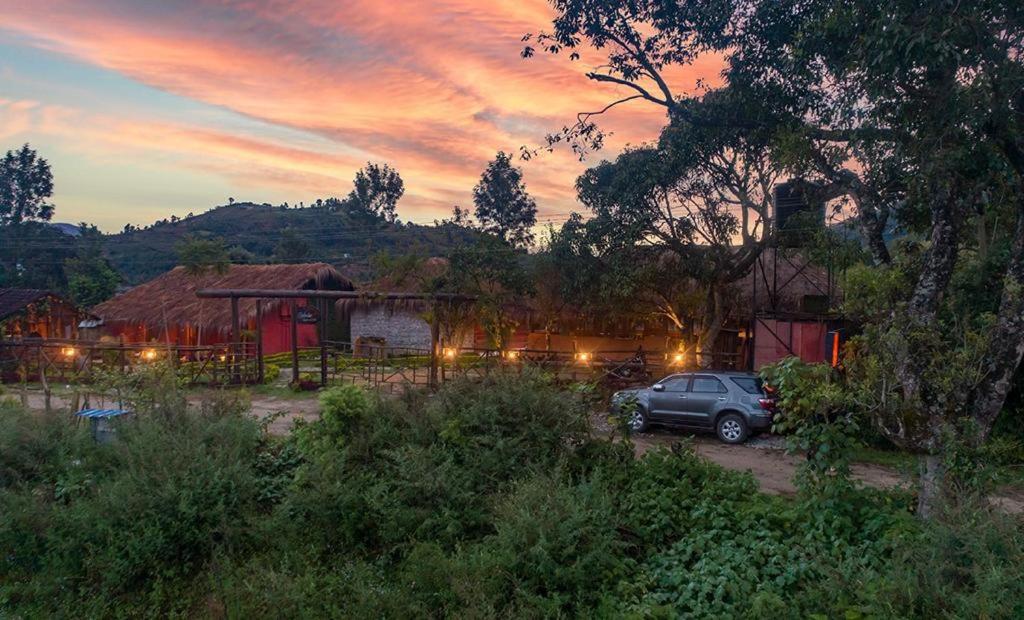 Deshadan Eco Valley Resort - An Eco Friendly Mud House Kanthalloor Exterior foto