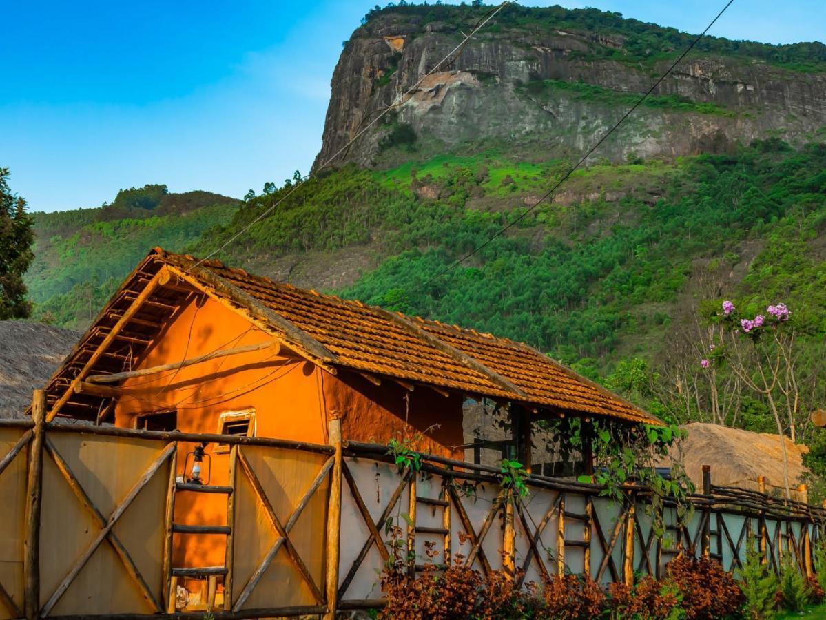 Deshadan Eco Valley Resort - An Eco Friendly Mud House Kanthalloor Exterior foto