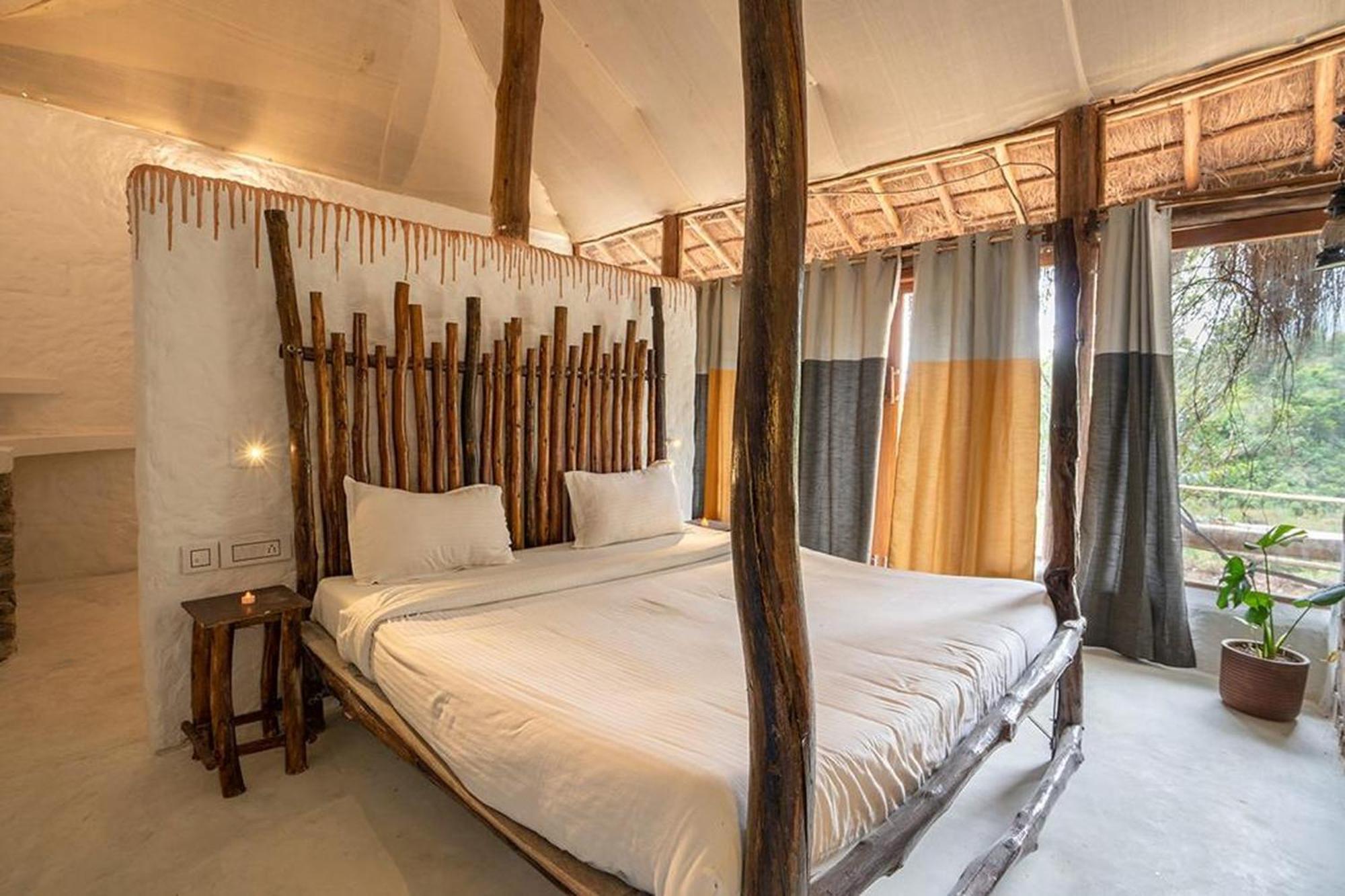 Deshadan Eco Valley Resort - An Eco Friendly Mud House Kanthalloor Exterior foto